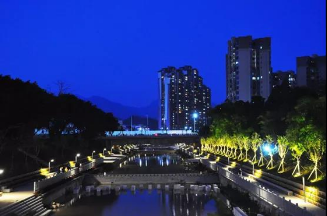 石马河1.jpg